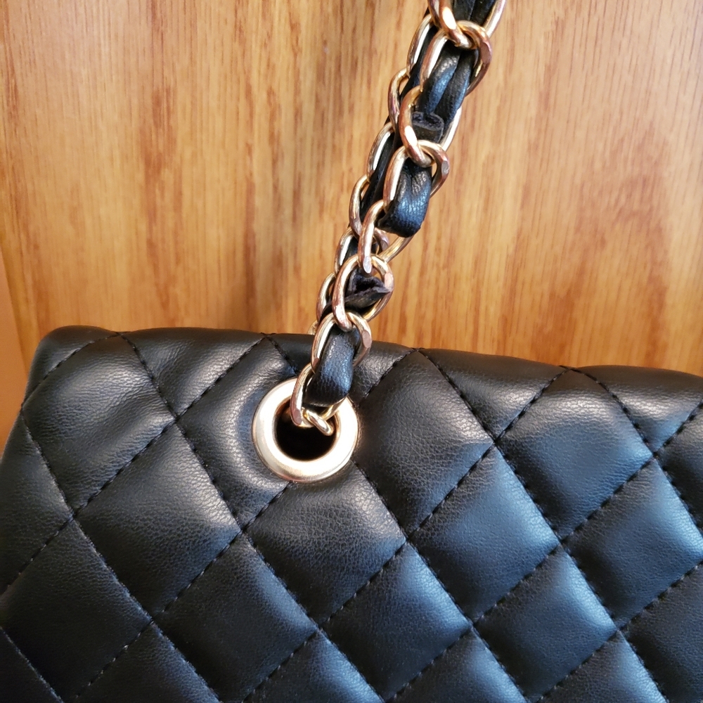 Badgley Mischka black pillow quilt purse / shoulder bag - Picture 16 of 16